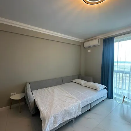 Ada By For Seven Apartman *